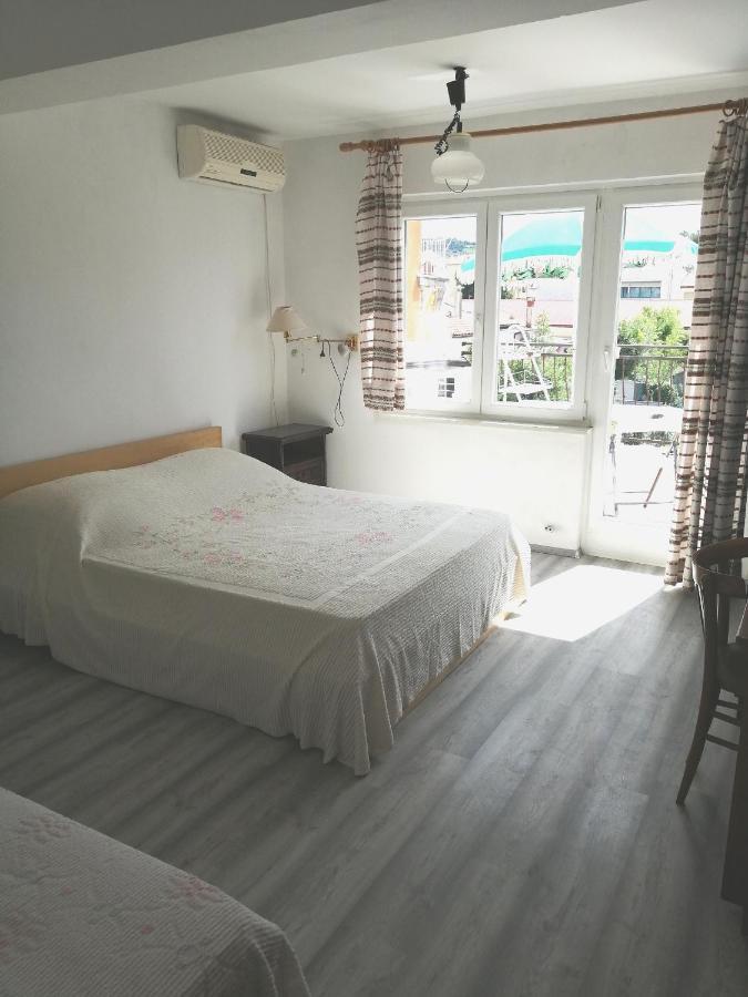Rooms Изола Экстерьер фото